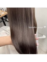 フォンズ(FONS)&nbsp;ラベンダーグレージュ くびれミディ 顔周りカット ツヤカラー