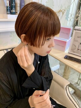 バジルプープラ(basil pupula) ＊