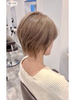 リシェイル(RICHAIR)&nbsp;大人可愛いショート☆ミルクティーベージュ