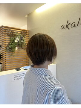 アカラ ヘアー akala ｈair くびれショート