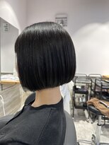 リーオオサカ(Lee Osaka) ボブ×グレーブラックカラー