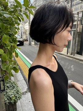 ビビト(bibito) bibito 大人の切りっぱなしデジタルパーマボブ 小顔