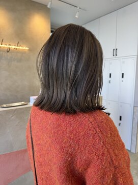 サンド 鹿児島中央(sand) @ayumi.sand 結べるボブ オリーブベージュ