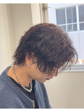 ブライト(BRIGHT) ［BRIGHT］ミディアムウルフ×ツイスパ［静岡/メンズ/静岡駅］