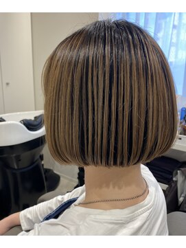 アルティーナプライベート(altina PRIVATE) セクションカラー♪