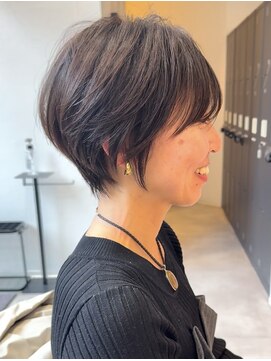 ビューオオサカ(VIEW OSAKA) 簡単 オイル仕上げ ショートボブ 透明感グレージュ