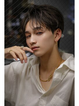 ゴールドシブヤ(GOALD SHIBUYA) シースルーセンターパート