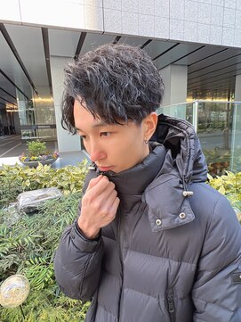 イズ(iss) ツイストスパイラルパーマ