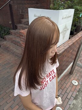 ディータ(Dita) 柔らかヘーゼルベージュ