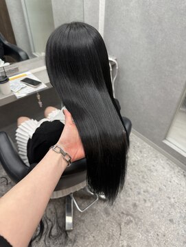 ボタン ハカタ(VOTAN hakata) 【福岡美容室/小山田】黒染めなしのブルーブラック/地毛風/就活