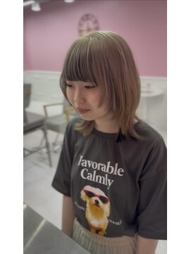 グラスペディア(graspedia) ハイトーン/インナーカラー/ミルクティーベージュ/ウルフカット