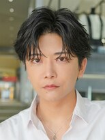 テン 心斎橋(tenn.)&nbsp;心斎橋シャドウパーマメンズマッシュセンターパート緩め強め30代