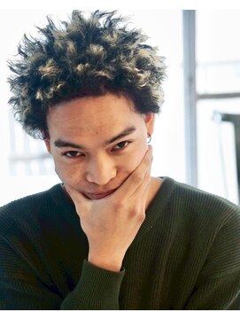 ゾーイ ボーイズ(ZOEY boyz) ブッダパーマ×ルーズショート