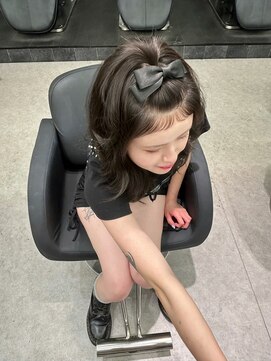 ペレ 渋谷(PELE) イメチェン/ピンクベージュ/アンブレラカラー/前髪/渋谷