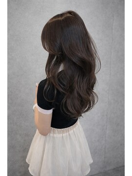 ピース バイ シータ(PEACE by CITA) 【アキヒロ】透明感カシスピンクベージュレイヤー20代30代40代
