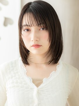 カバーヘアアンドスパ ブリス 浦和(COVER HAIR&SPA bliss) 黒髪グレーヘアーシャギーカットミディアムレイヤー30代40代X