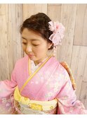 おめでたい日の、ヘアーセットと振袖の着付け
