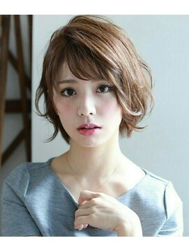 エイミー(Aimee) Aimee ショートボブ×ナチュラルベージュ