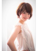 かきあげマロンベージュストカールくびれヘア黒髪Aラインボブ