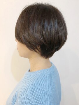 リコ(LIKO) 大人のすっきりショート☆似合わせカット/お手入れ簡単ヘア