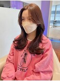 韓国風 くびれロング ピンクベージュ ゆる巻き