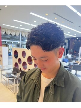 シュウ(shu) 王道スタイルかきあげスパイラルパーマ