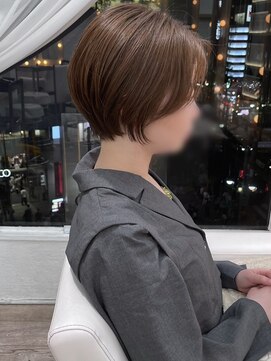 エレノア 渋谷公園通り店(Eleanor) 美シルエット♪丸みショート