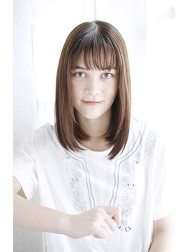 シュシュット(chouchoute) レイヤーカットウェットヘアデザインカラーオリーブベージュ/084