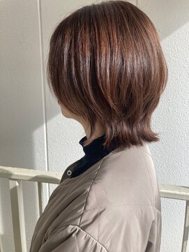 ロカ(roka) くびれボブ　ミディアムウルフ　ボブウルフ　ウルフカット