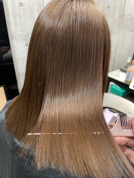 ピリオド 赤坂(Period.) ナチュラルブラウン×髪質改善