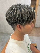 メッシュハイライトスパイラルパーマツイストパーマツーブロック