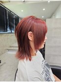 ウルフ　レイヤーカット　レッド