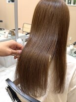 ジジ インターパーク 宇都宮(Gigi)&nbsp;ブリーチなしダブルカラーでベージュカラーに♪