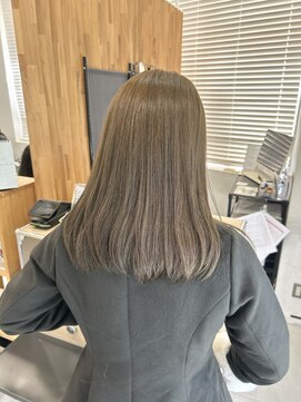 ネオリーブウリ 二子玉川店(Neolive uri) ミディアムヘア暗めカラーデザインカラーフェイスフレーミング