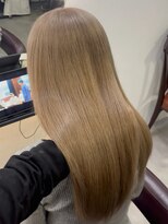 モア(moa)&nbsp;silky beige