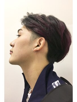 メリケンバーバーショップ コウベ(MERICAN BARBERSHOP KOBE) 無造作かきあげマッシュショートグレープカラーにイメチェン