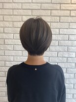 フルミー(fulme.)&nbsp;襟足スッキリ丸みショート！透け感オリーブブラウンカラー♪♪