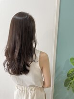 リュタン(LUTIN)&nbsp;LUTIN小顔ゆるふわ大人ロングヘア