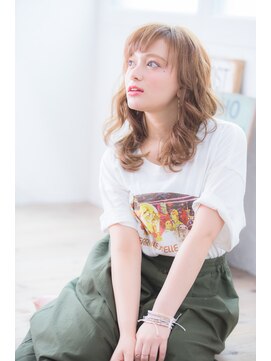 ミエル ヘア 新宿(miel hair) 〈mielhair新宿〉大人可愛いゆるふわミディ　イルミナ