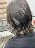 ミディアムグレージュ
