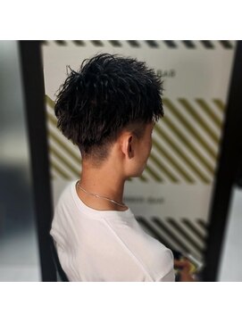 バーバーバー 都賀(BARBER-BAR) ツーブロックショート