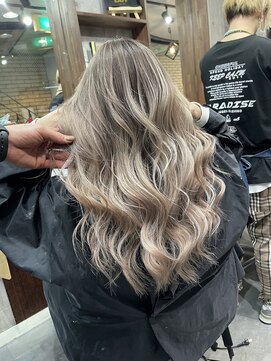 ラフ(LAFF) #黒髪#ボブルフ#ネビージュ#小顔#ワンレン