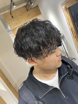 クオル 立川(QOL) 波巻き、ツイスパミックス 刈り上げマッシュ