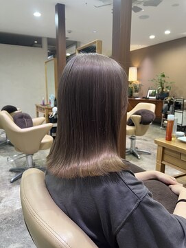 インビテーション 名古屋(invitation) ベージュカラー