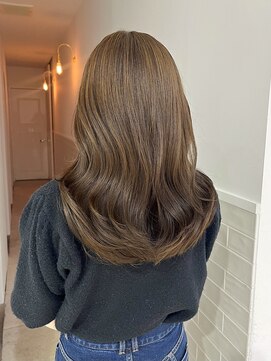 カシェ マエノヘタ(Cashe'e MAENOHETA) ブラウンカラー