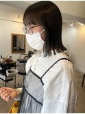 暗めオリーブベージュ