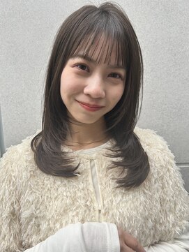 プランツヘアー 20代　30代　40代　ミディアムヘア福岡博多美容室