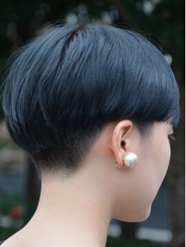 ロムサンク(L'HOMME CINQ) マッシュショート×ネイビーブラック