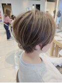 【小田急相模原】ショートの白髪ぼかしハイライト
