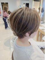 ロハスバイケンジ(LOHAS by KENJE)&nbsp;【小田急相模原】ショートの白髪ぼかしハイライト